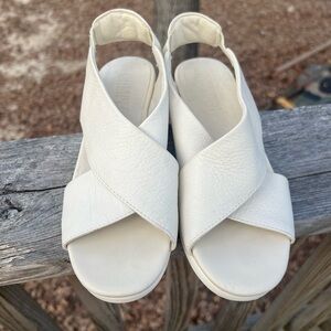 Camper Women's Cream Sandals